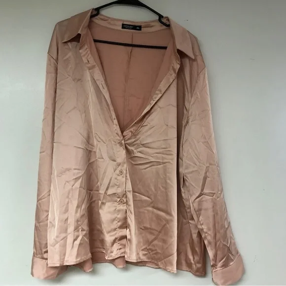 Button Down - Picture 1 of 1